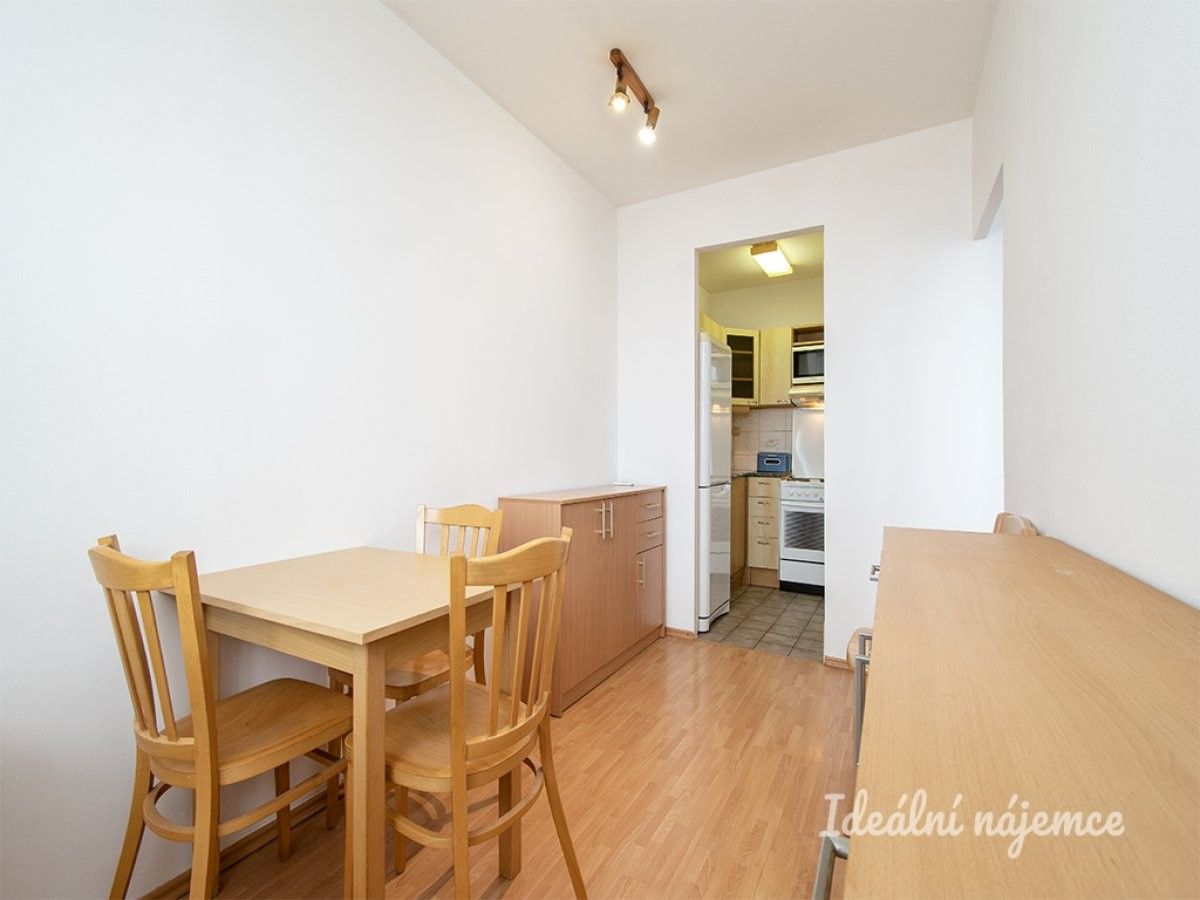 Pronájem byt 1+1 - Hlivická, Praha, 38 m² - 5