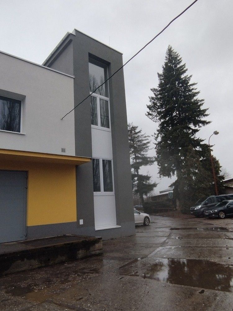 Pronájem obchodní prostory - Hradec Králové - Slezské Předměstí, Královéhradecký kraj, 17 m² - 5