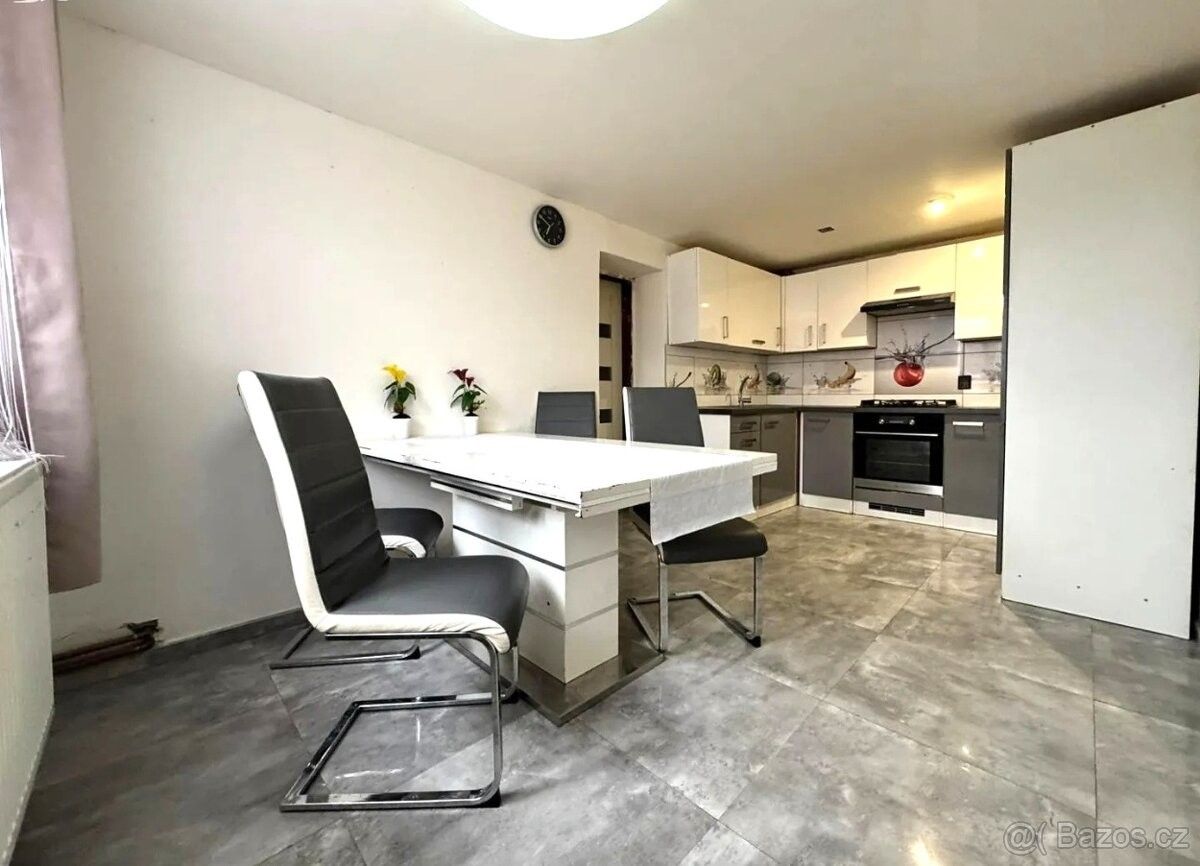 Prodej rodinný dům - Božice, 671 64