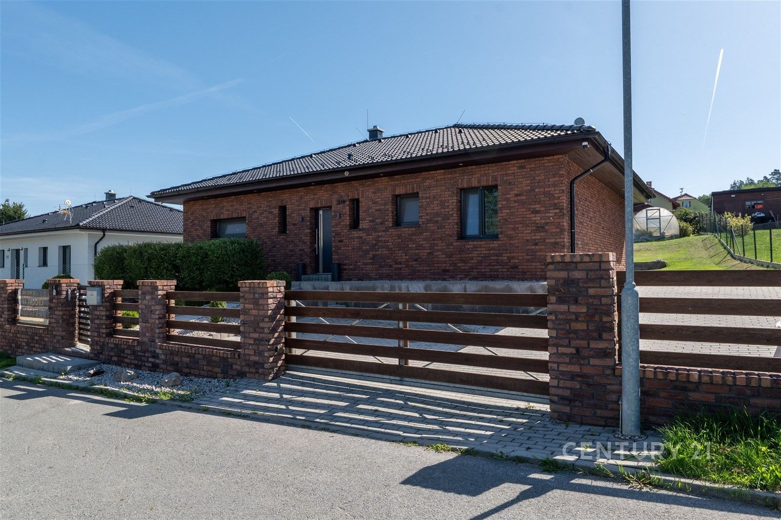 Prodej rodinný dům - Litohlavy, 112 m² - 5