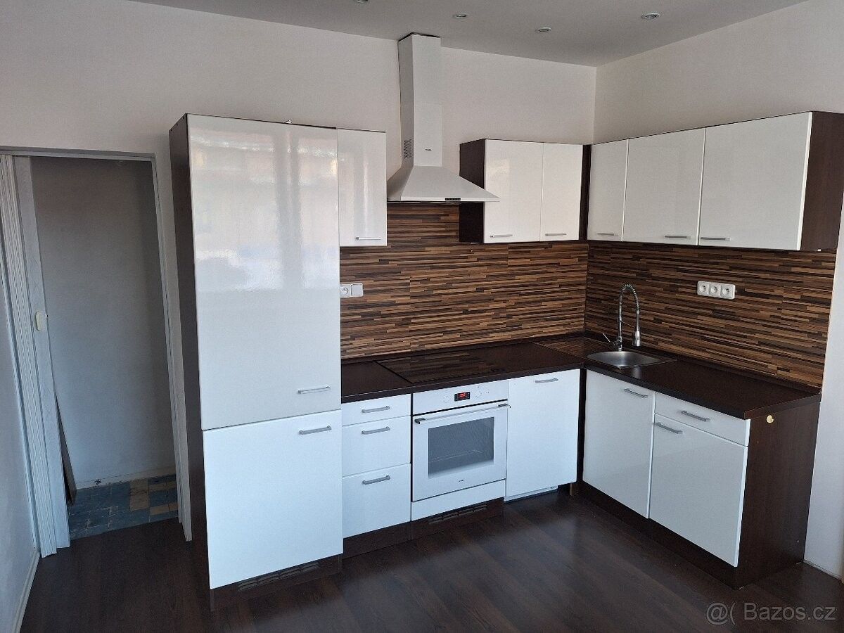 Byty, Sedlčany, 264 01