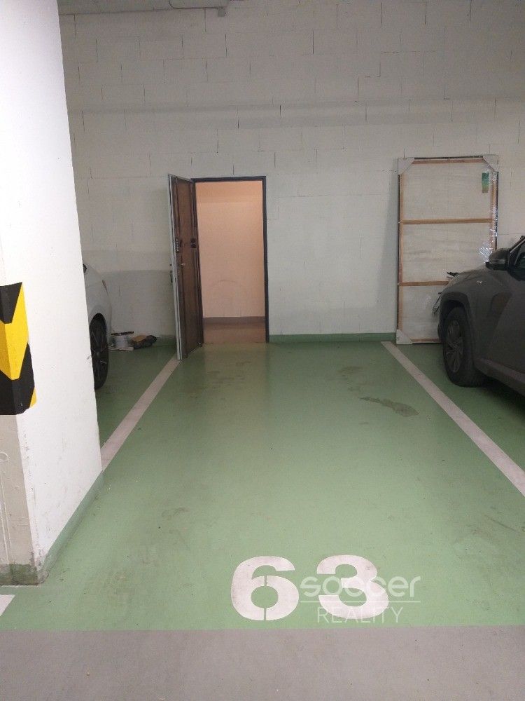 Nemovitost · 16 m² · Modrého, Praha - 3