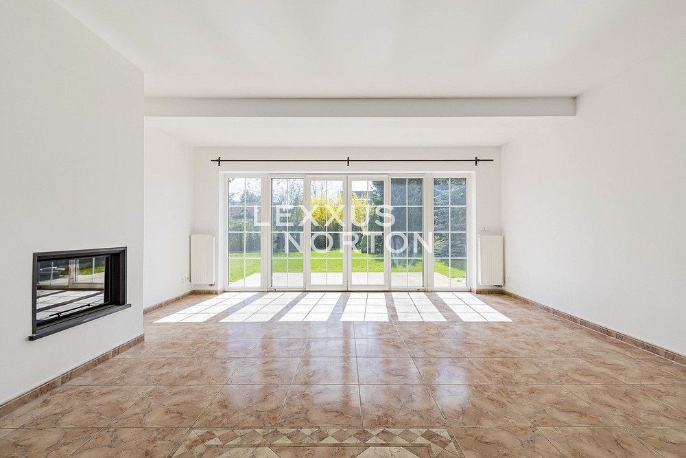 Rodinné domy, Průhonice, okres Praha-západ, Středočeský kraj, 610 m² - 2