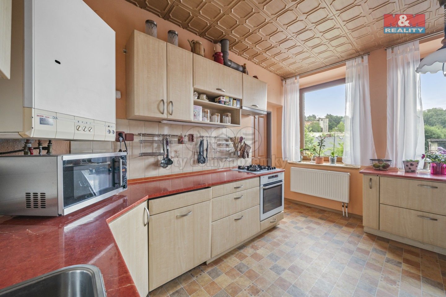 Prodej rodinný dům - Jiráskova, Červený Kostelec, 327 m²