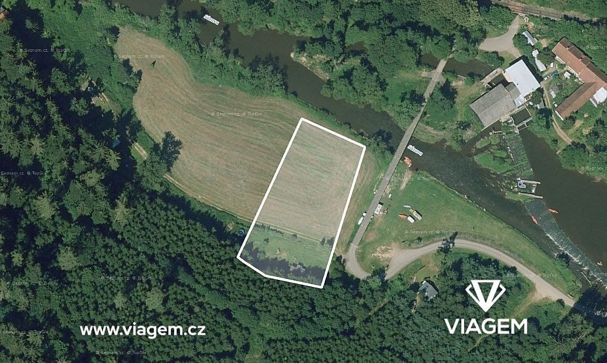 Zahrada, 443 m²