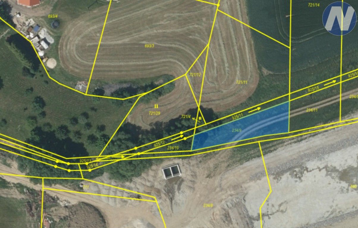 Pozemek · 2 447 m² · Chlumany - 3