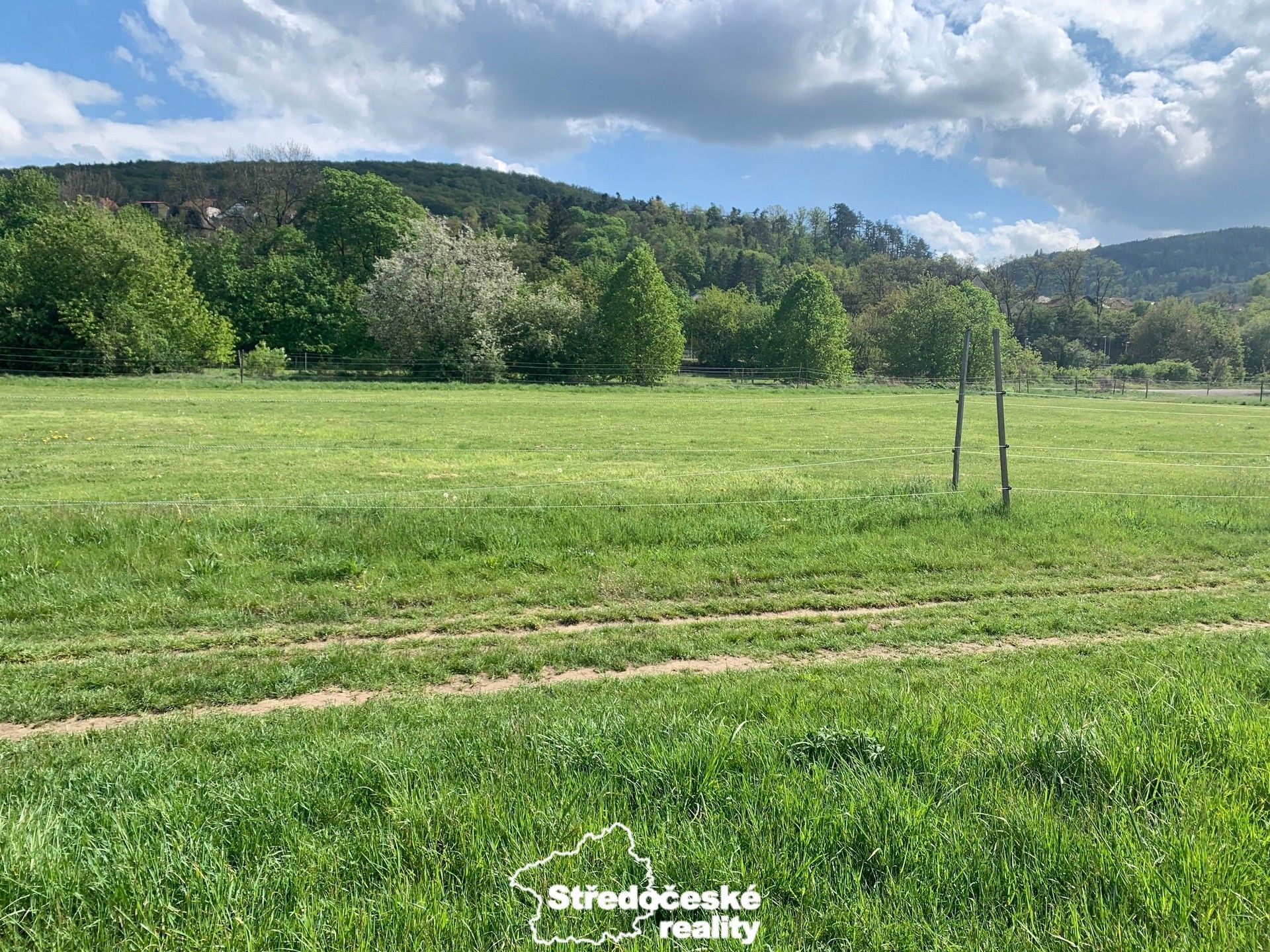 Komerční pozemky, Všenory