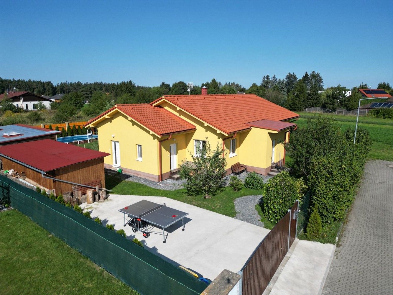 Rodinné domy, Tehovec, okres Praha-východ, Středočeský kraj, 161 m² - 1