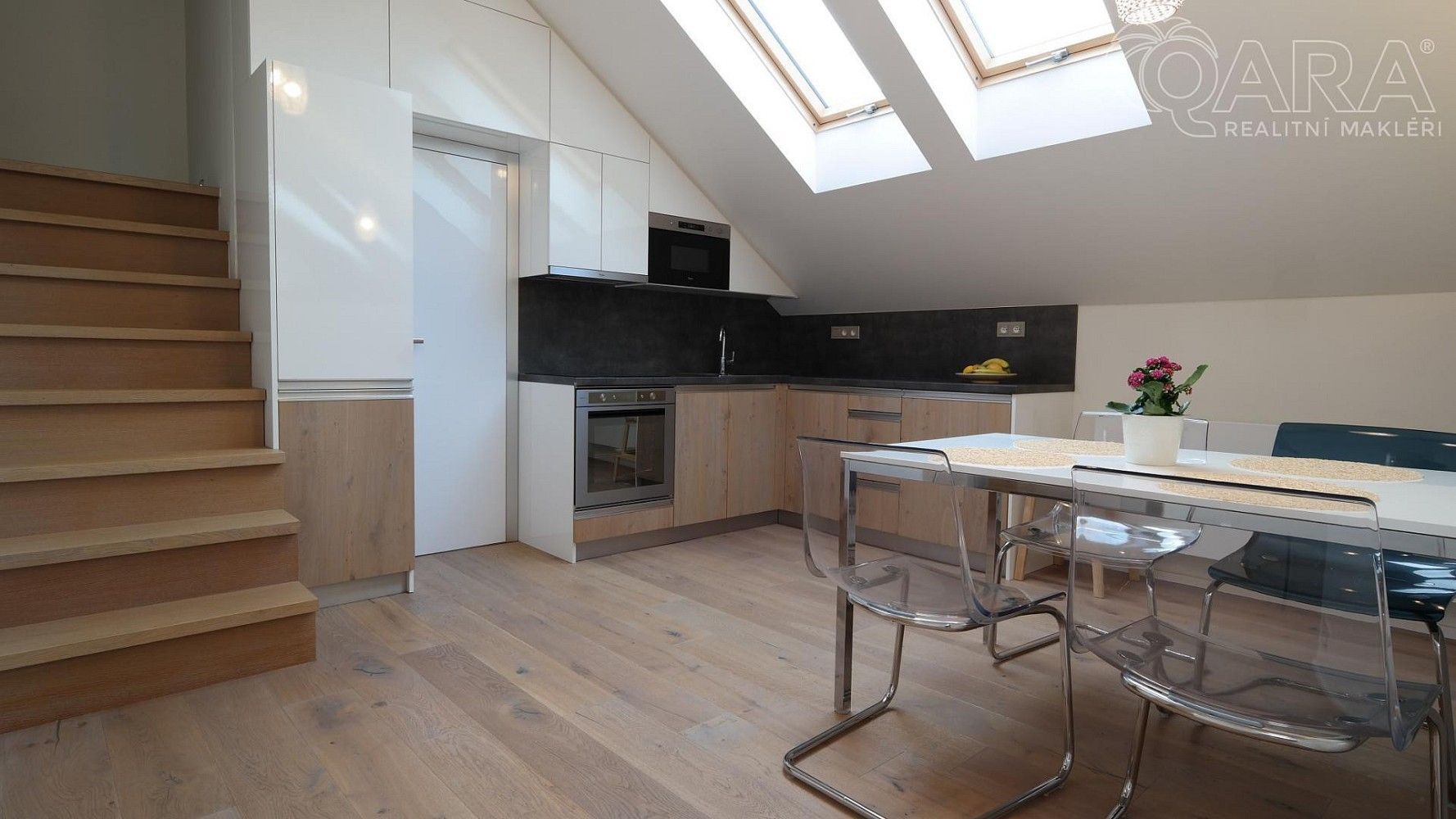 2+kk, Praha - Smíchov, okres Praha 5, Hlavní město Praha, 80 m² - 1