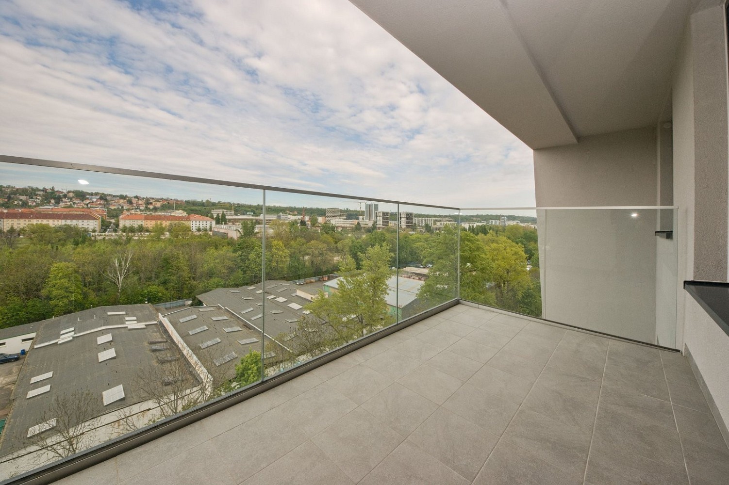 2+kk, Pod Harfou, Praha 9 - Vysočany, 58 m² - 2
