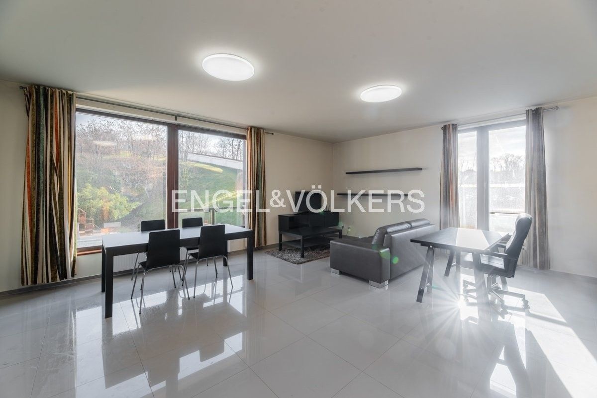 2+kk, Mlýnská 22, Praha Bubeneč, 79 m² - 2