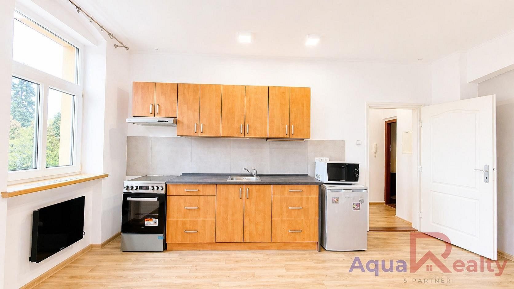 Pronájem byt 1+kk - Karlovy Vary - Dvory, Karlovarský kraj, 26 m² - 5