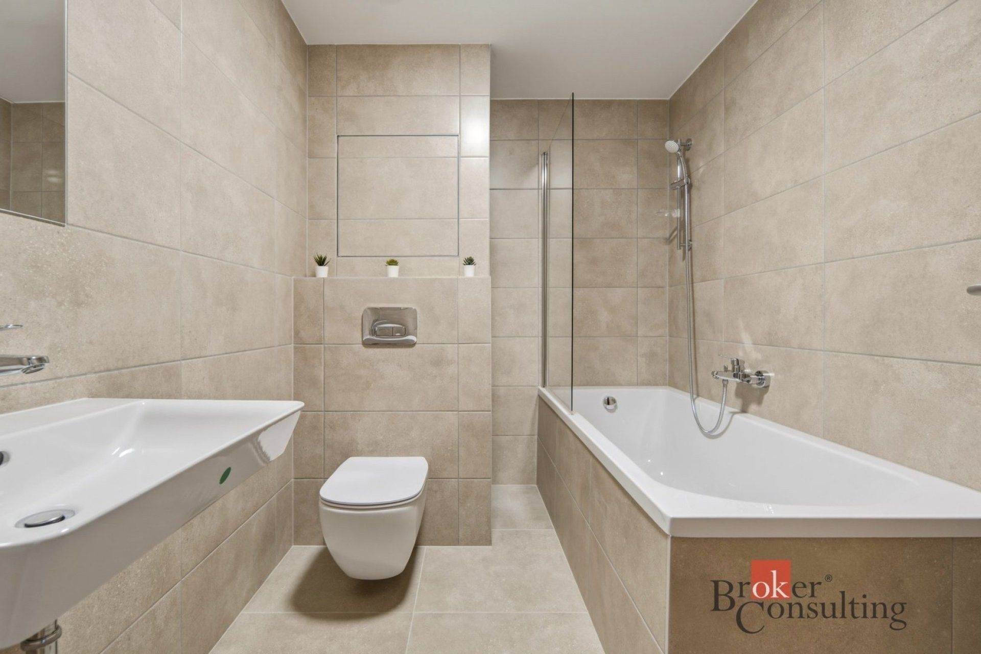 2+kk, U Sportovní školy,Pardubice VII,Pardubice, 50 m² - 2