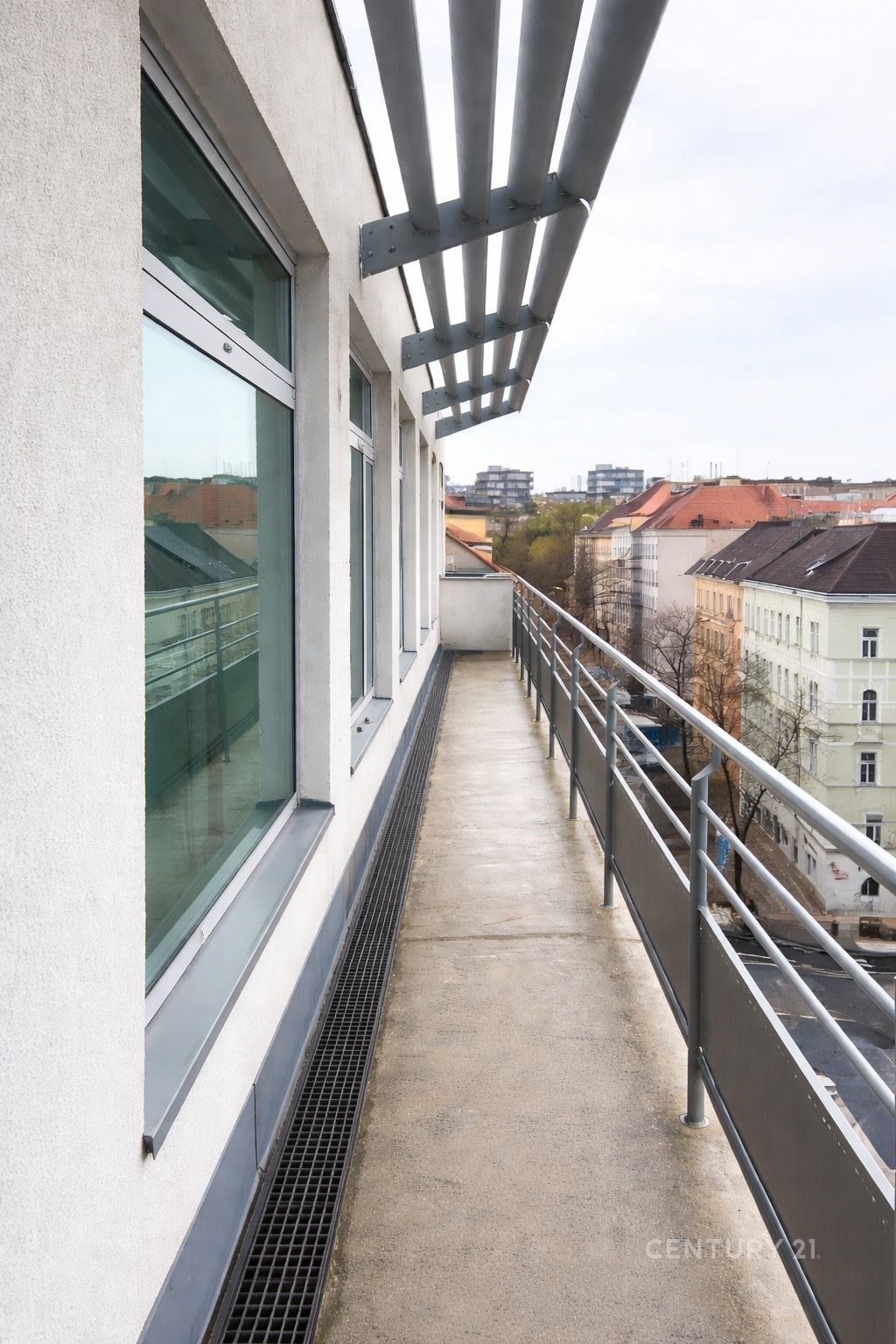Pronájem kancelář - Hartigova 2747, Praha Žižkov, 175 m² - 5