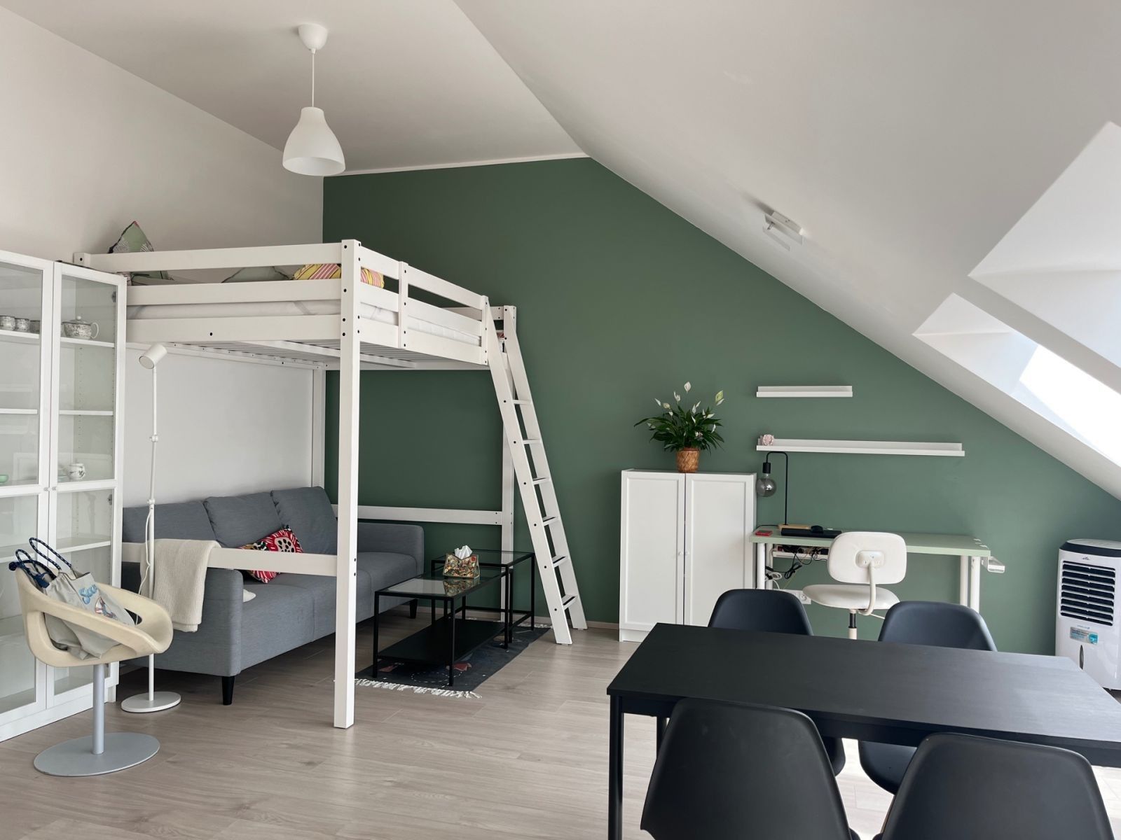 1+kk, Koněvova, Praha - Žižkov, 44 m² - 1