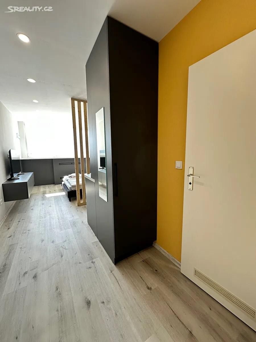 1+kk, Děčínská, Praha, 24 m² - 2