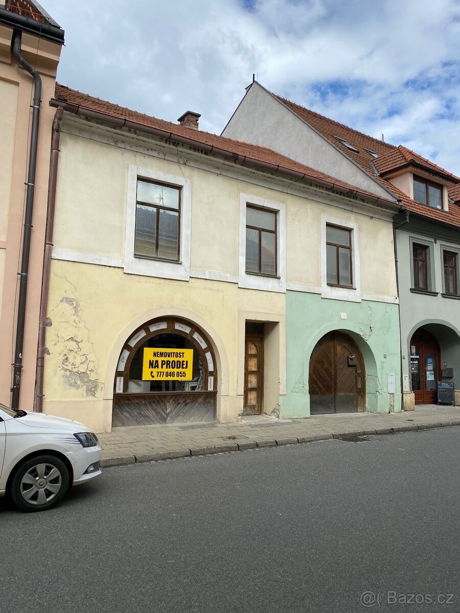 Prodej dům - Uherské Hradiště, 686 01