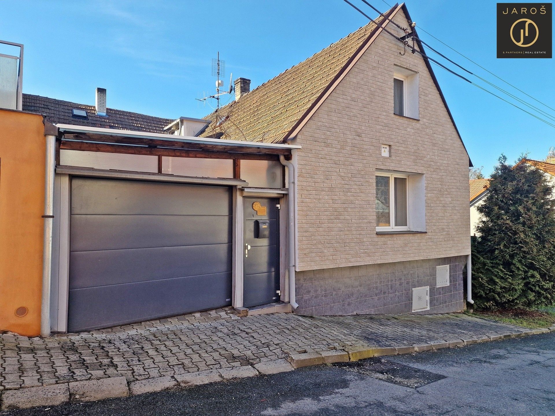 Rodinné domy, Kročehlavy, Kladno, 77 m²