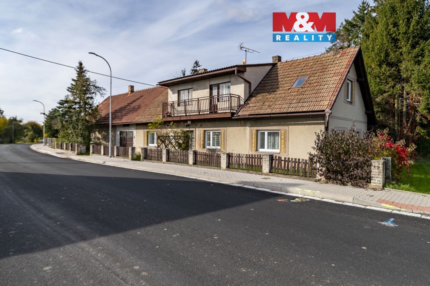 Prodej rodinný dům - Pohoří, 180 m²