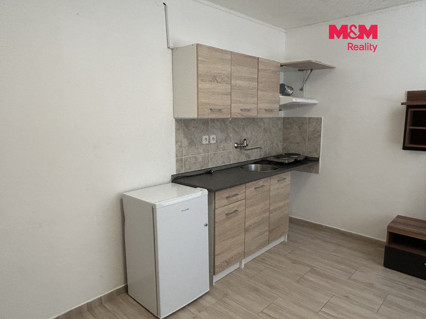 Byt 1+kk · 16 m² · Na Poříčí, Králův Dvůr - 3