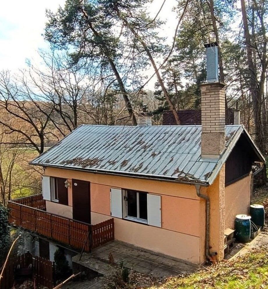 Chaty, Lhotka, 751 24