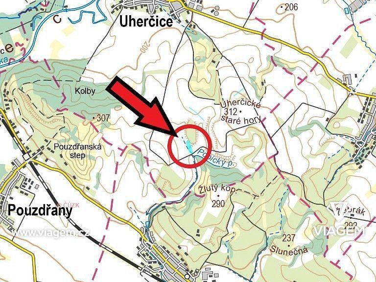 Zemědělský pozemek · Uherčice, okres Břeclav, Jihomoravský kraj - 2