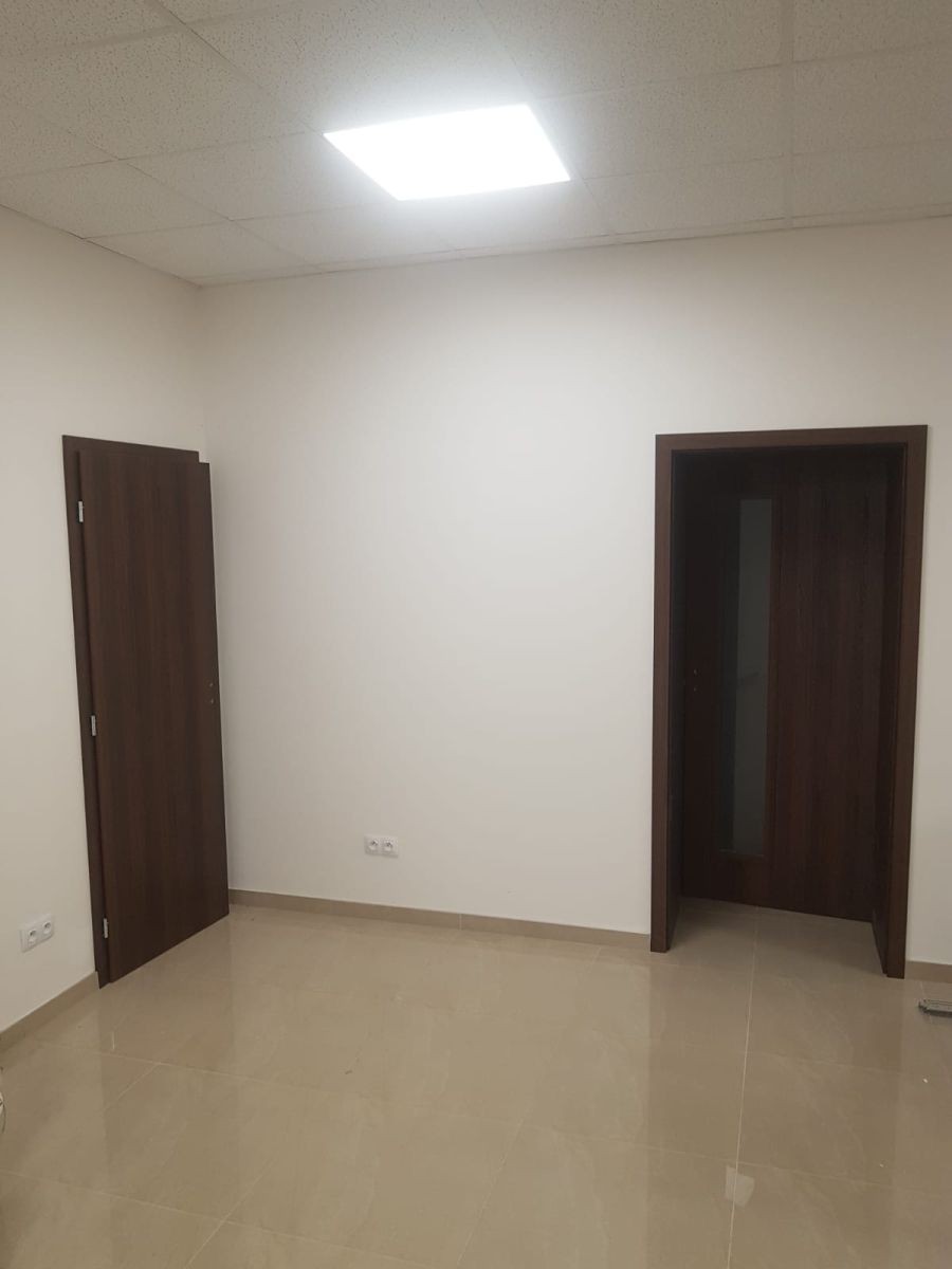 Pronájem obchodní prostory - 1136, Rostoklaty - Rostoklaty, Středočeský kraj, 190 m² - 5