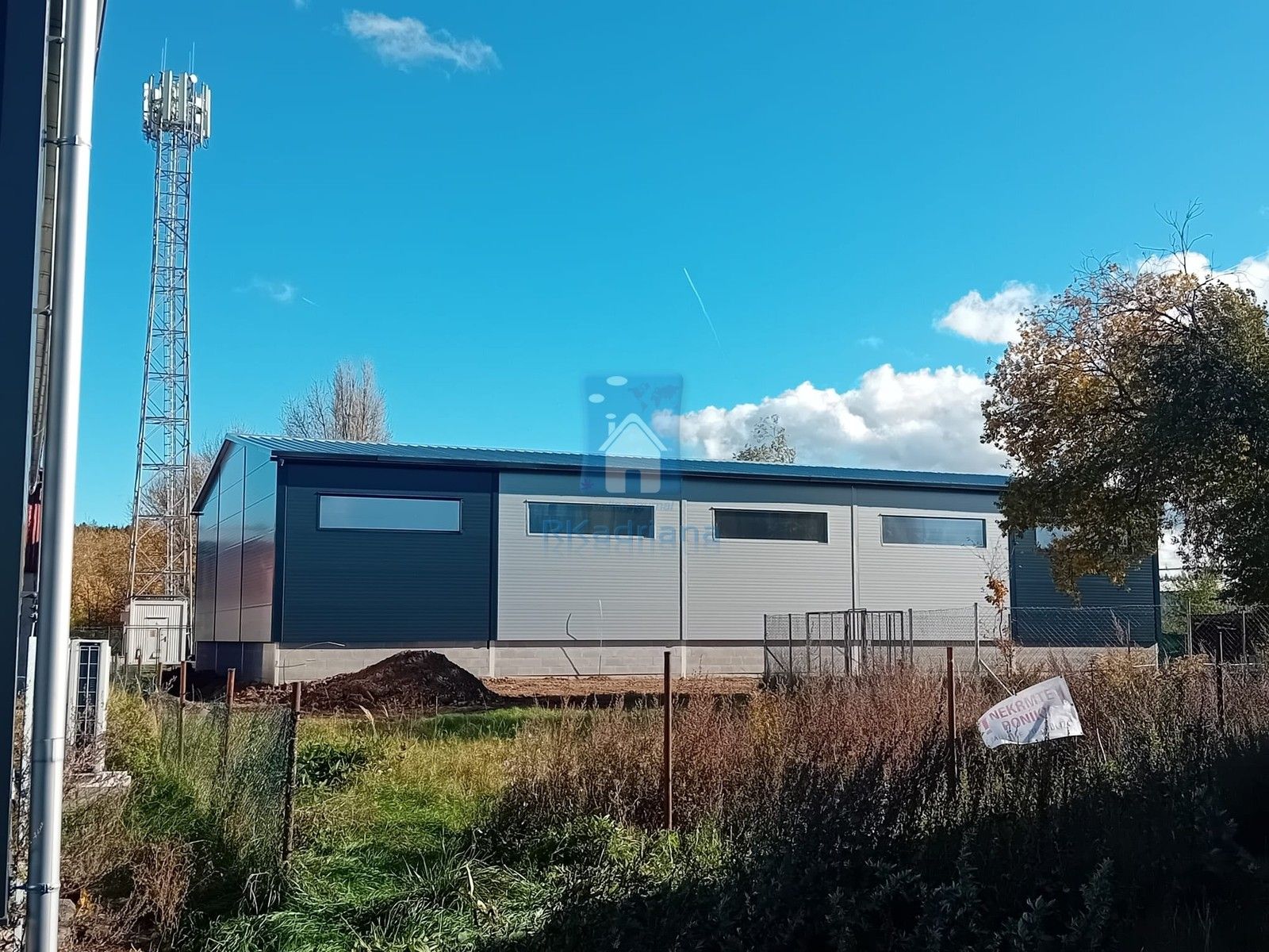 Sklady, K Cihelnám, Plzeň, 332 m²