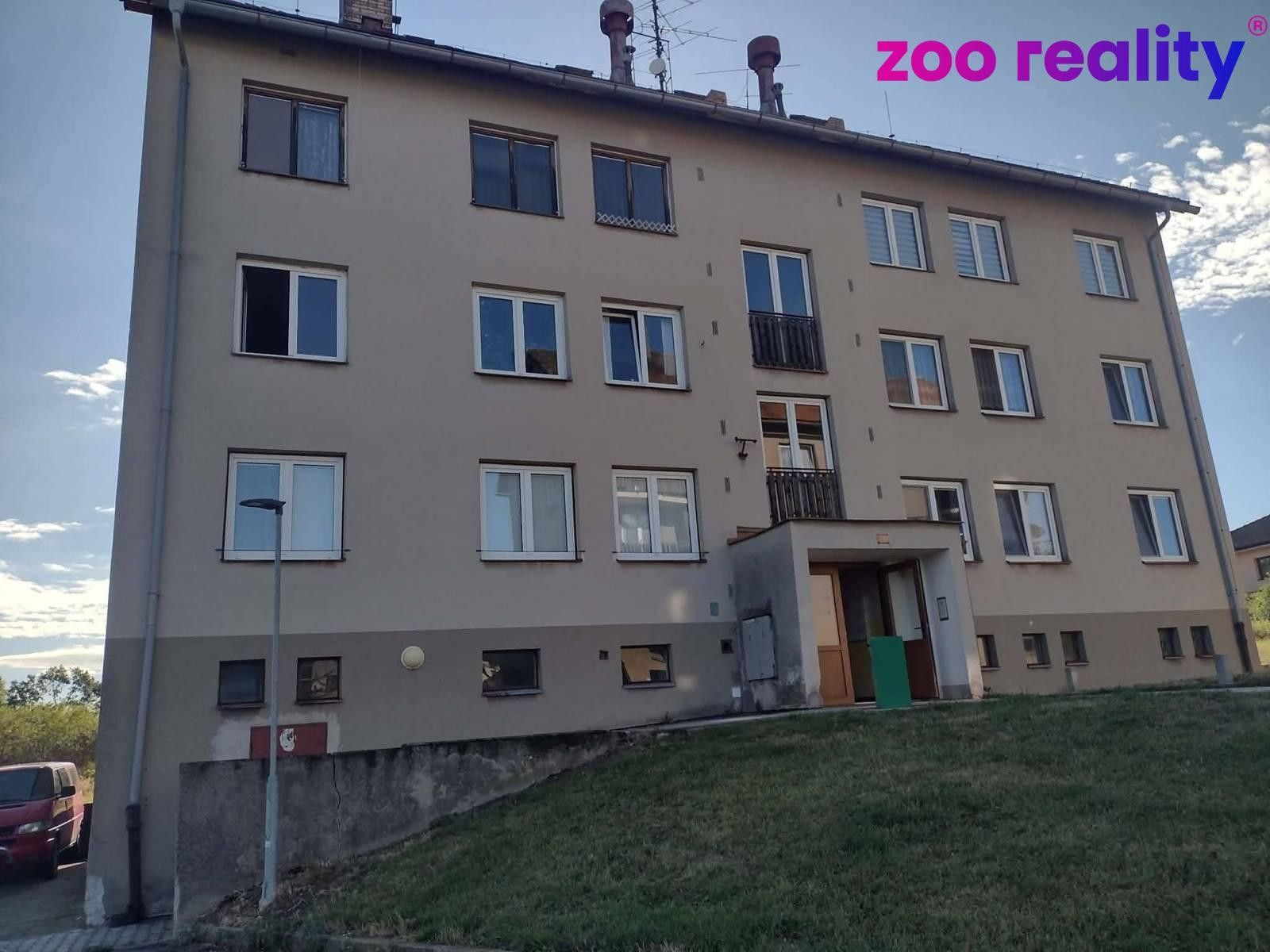 3+1, Chvalovice, 60 m² - 1