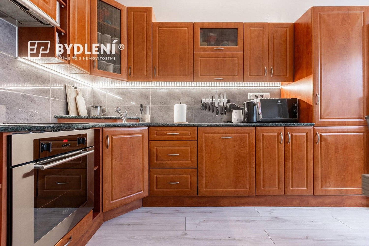 Prodej byt 4+1 - U Červeného kostela, Teplice - Trnovany, 94 m² - 5