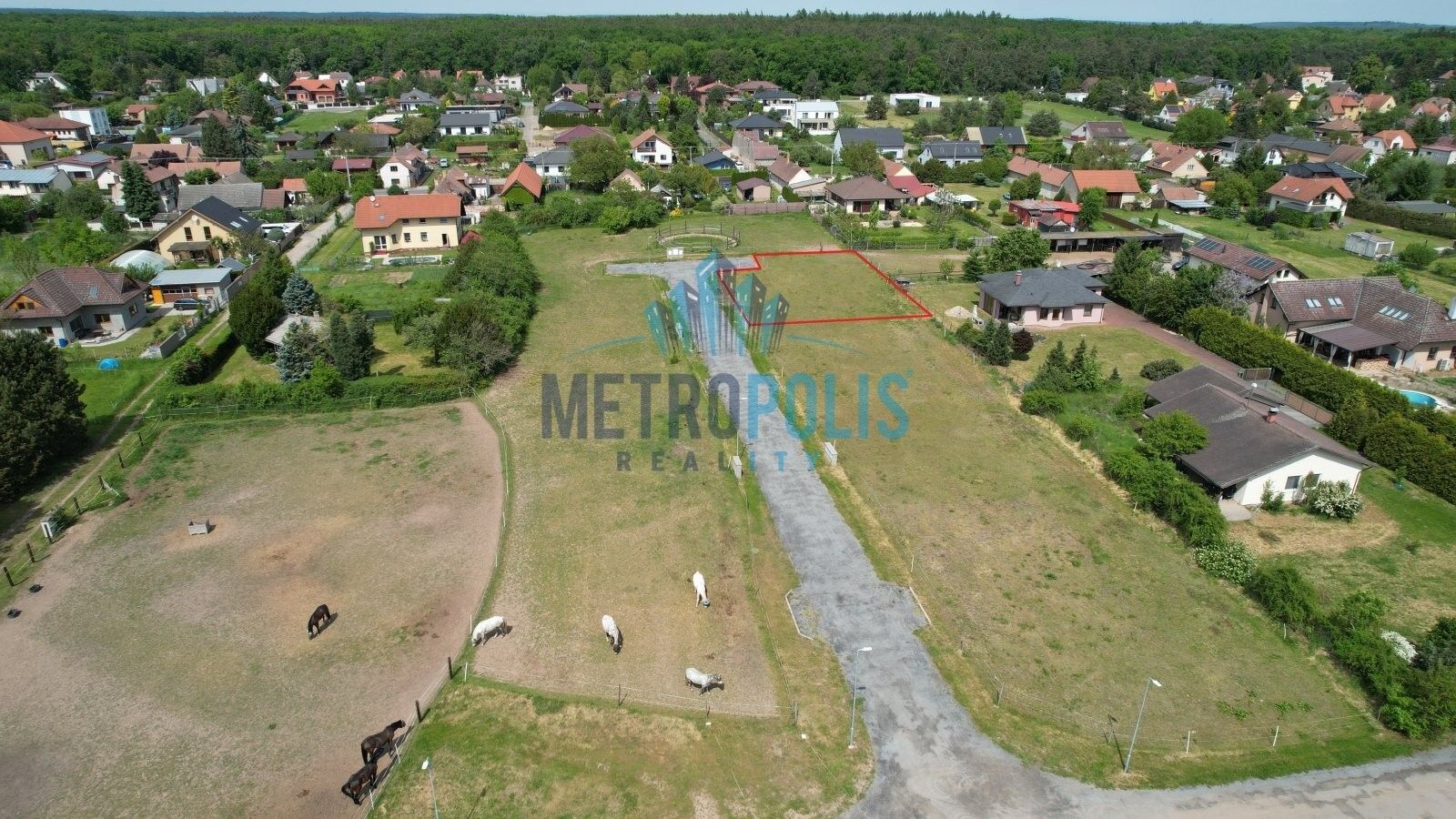Prodej pozemek pro bydlení - Nový Vestec, 850 m²