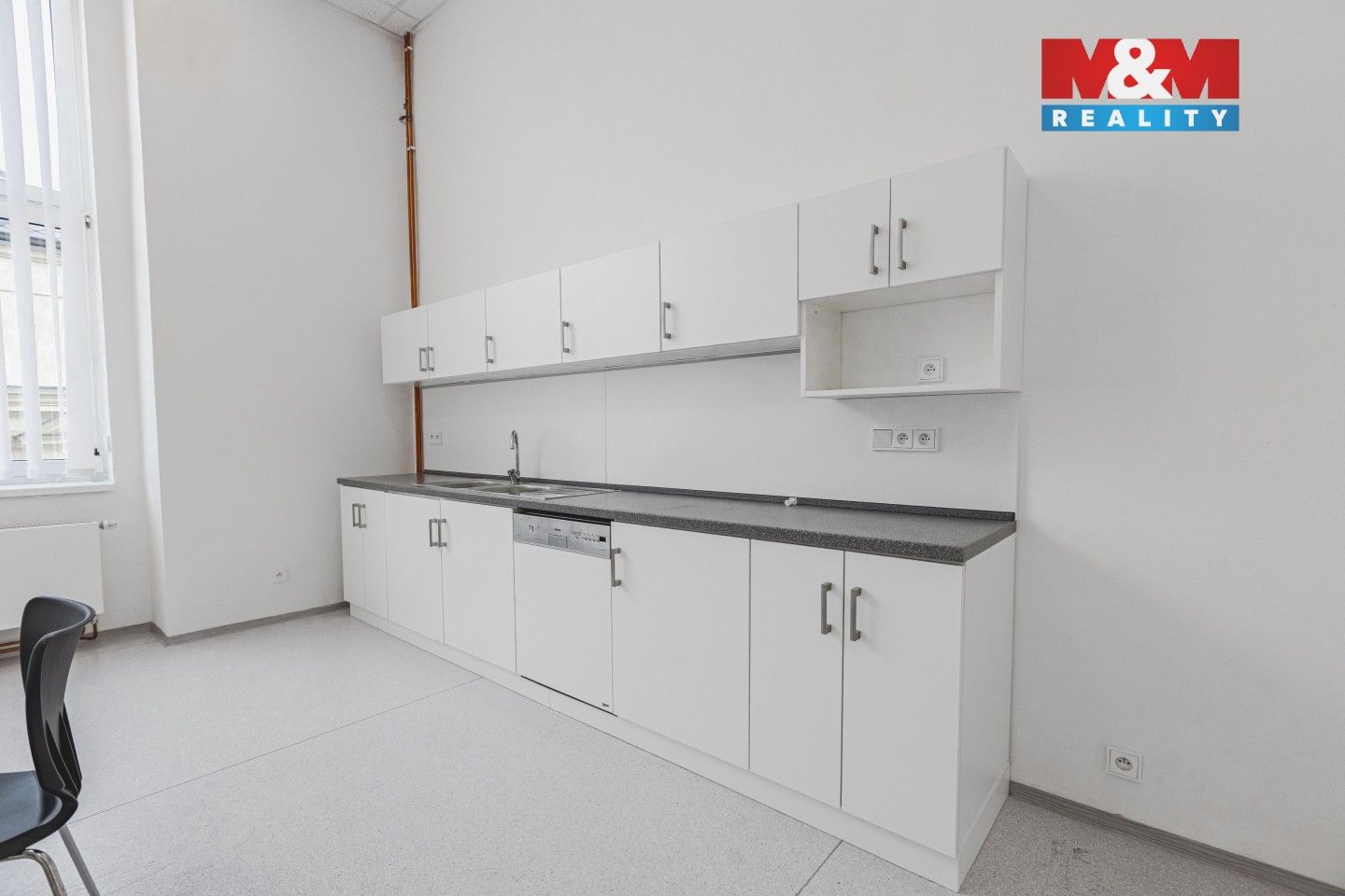 Kancelář · 396 m² · nám. Míru, Klatovy - 3