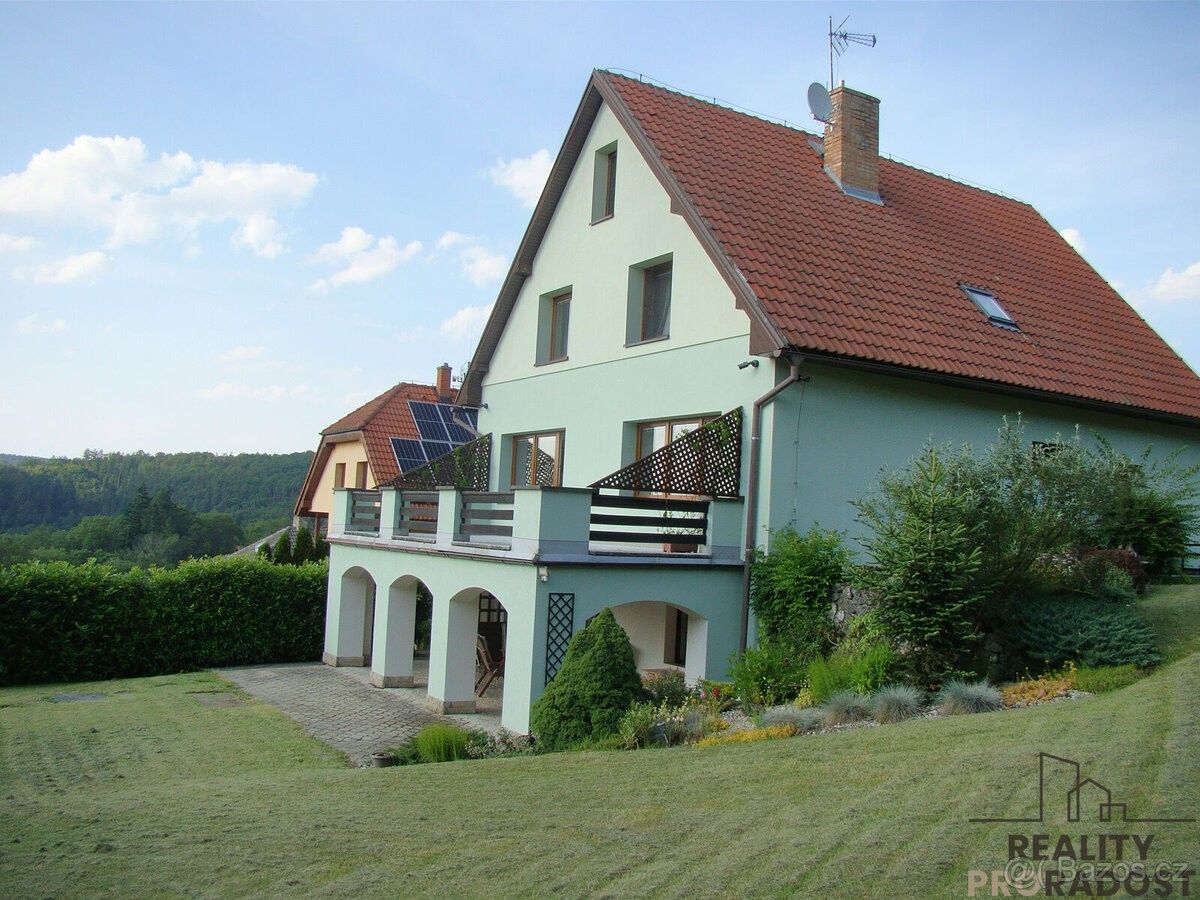 Rodinné domy, Křivoklát, 270 23