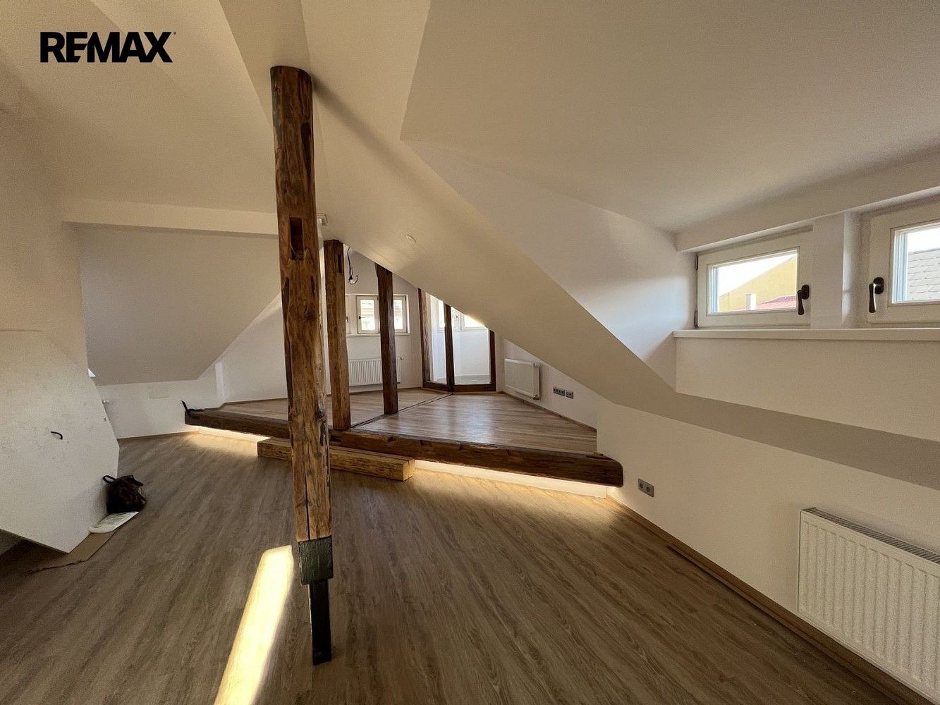 Pronájem ostatní - Rožnov pod Radhoštěm, okres Vsetín, Zlínský kraj, 192 m² - 2