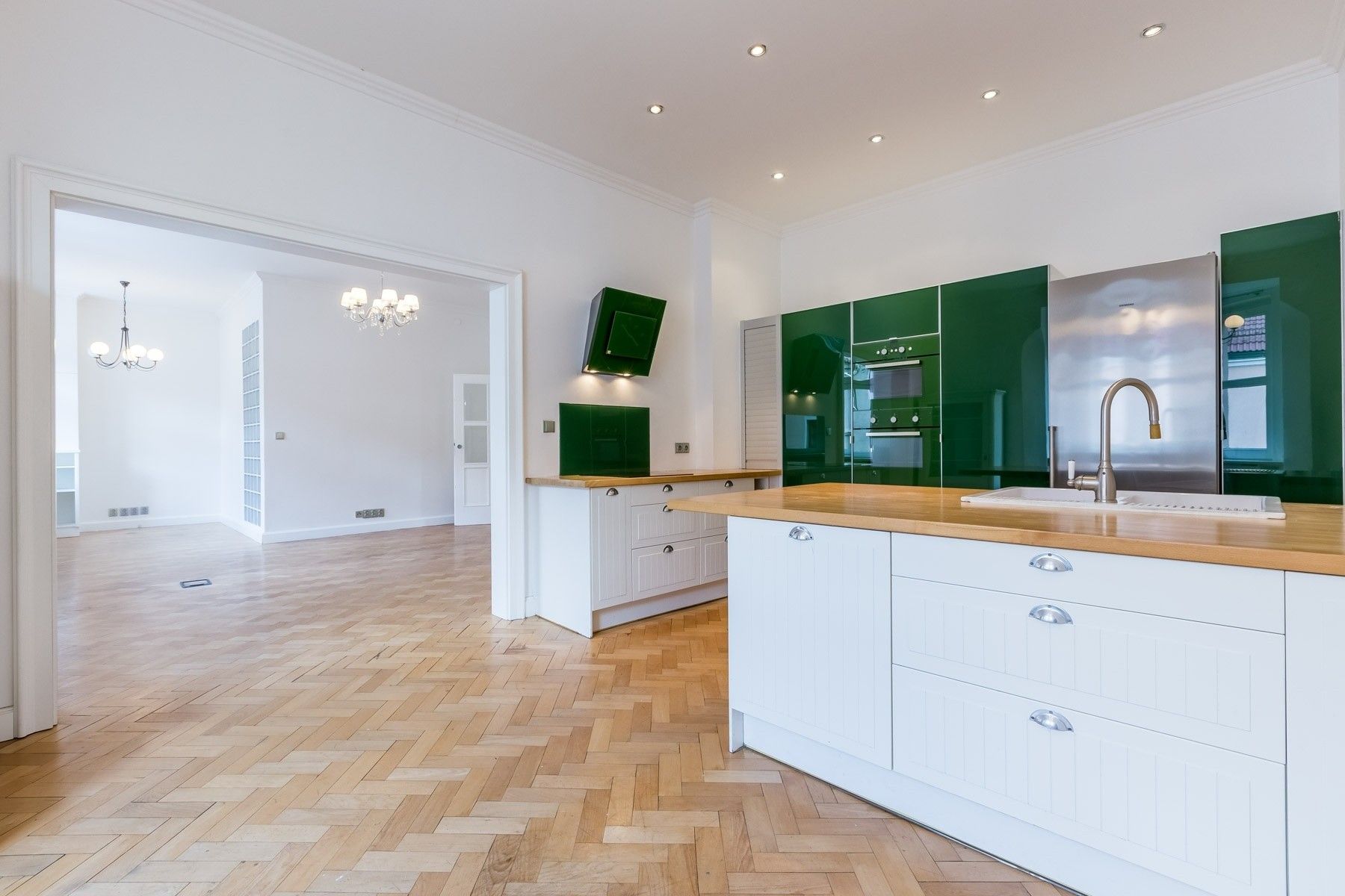 6+kk a více, Třebízského, Slaný, 174 m²