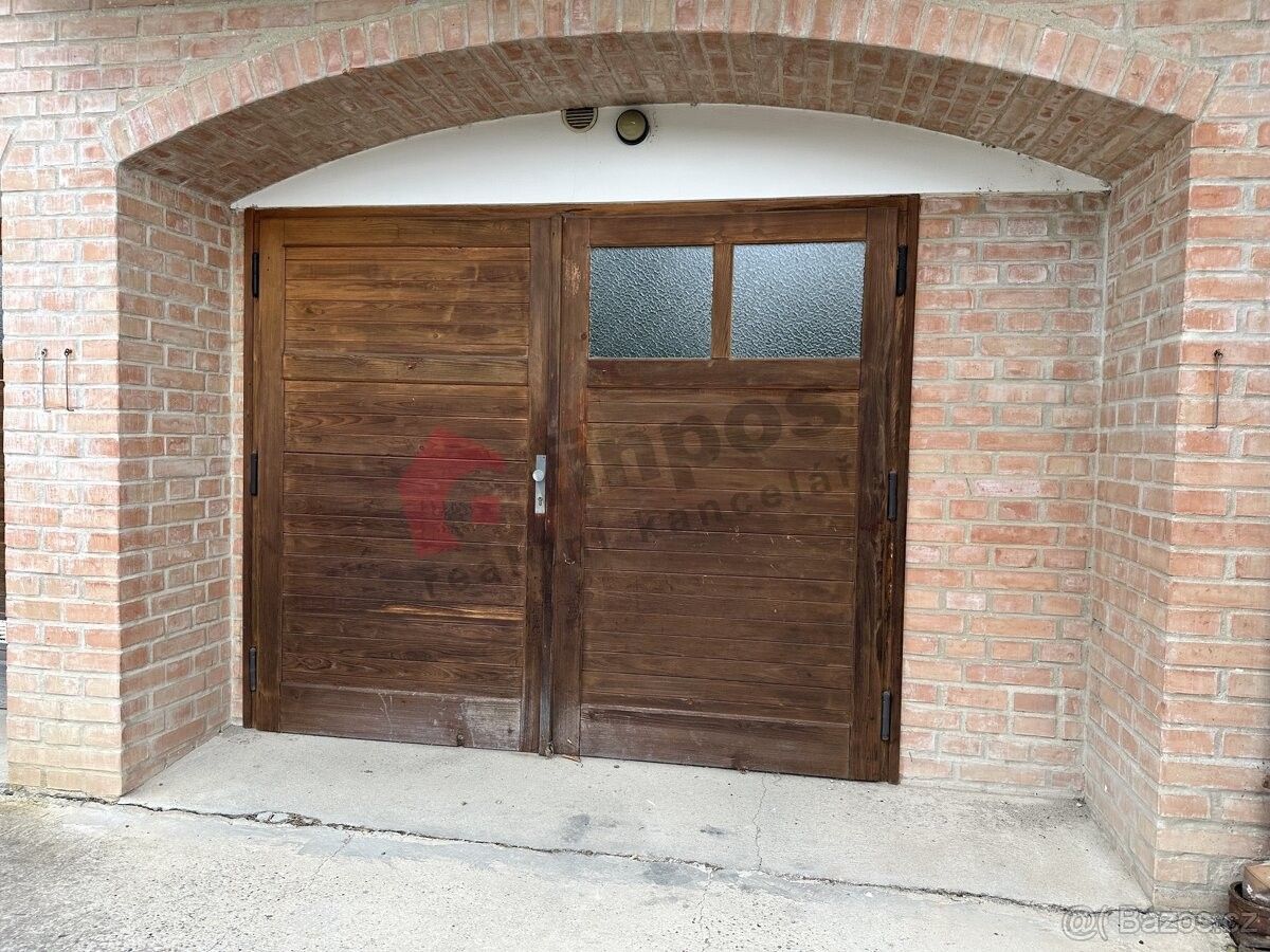 Prodej garáž - Ždánice, 696 32