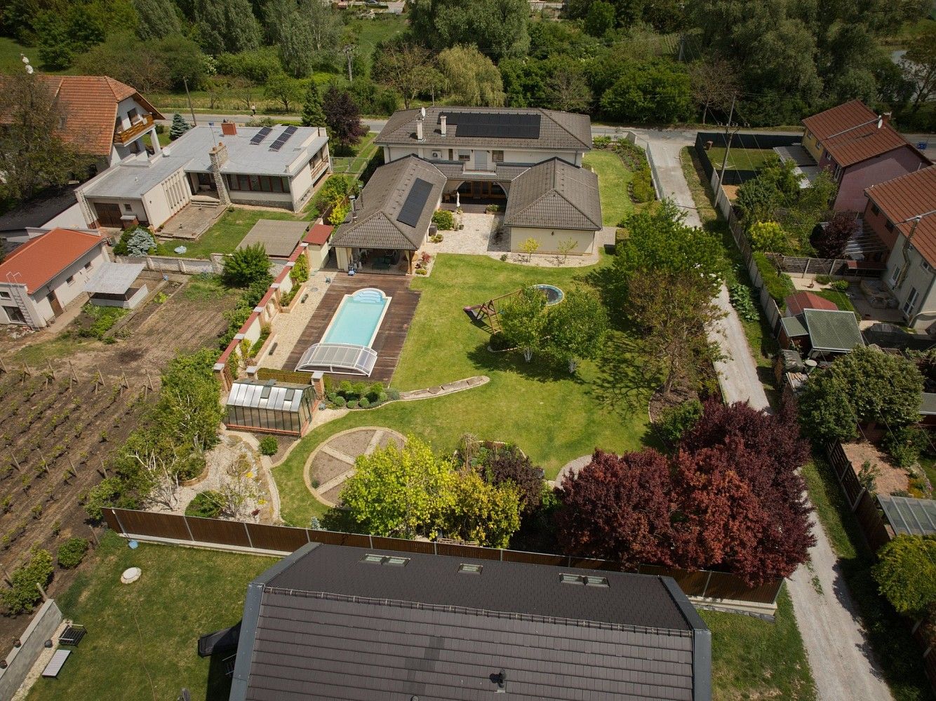 Rodinný dům · 376 m² · Syrovice, okres Brno-venkov - 4