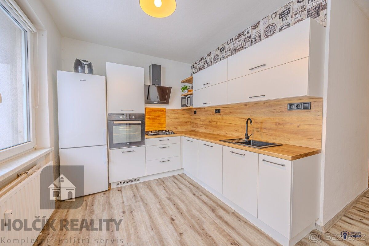 Byty, Ostrava, 700 30