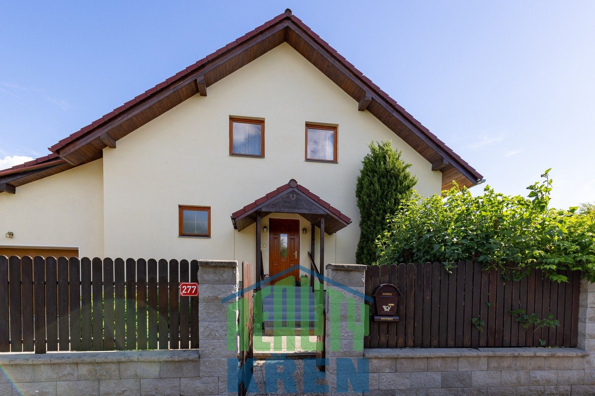 Rodinné domy, Uhlířská, Ptice, 172 m² - 1