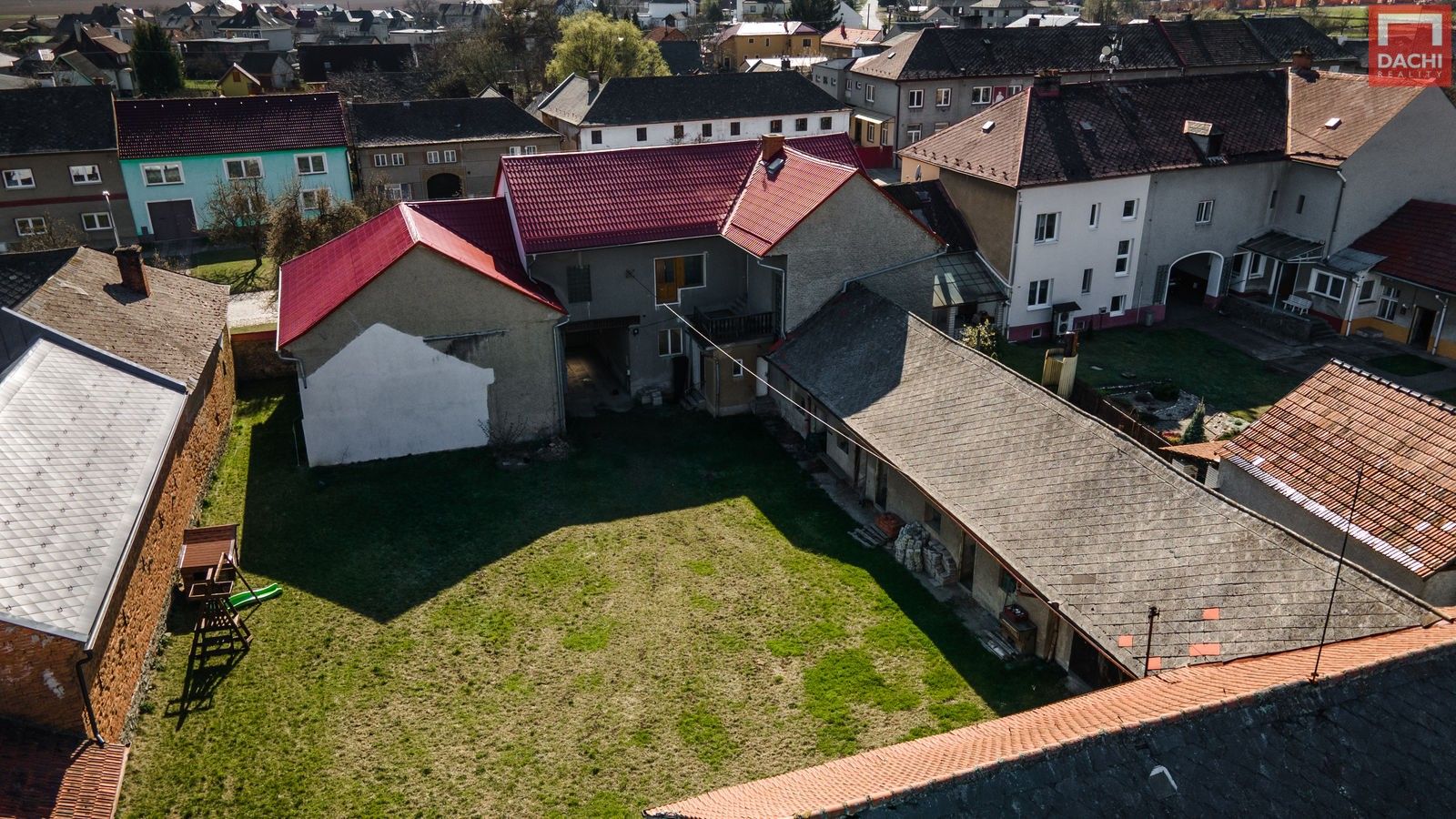 Rodinné domy, Moravičany, 350 m² - 2