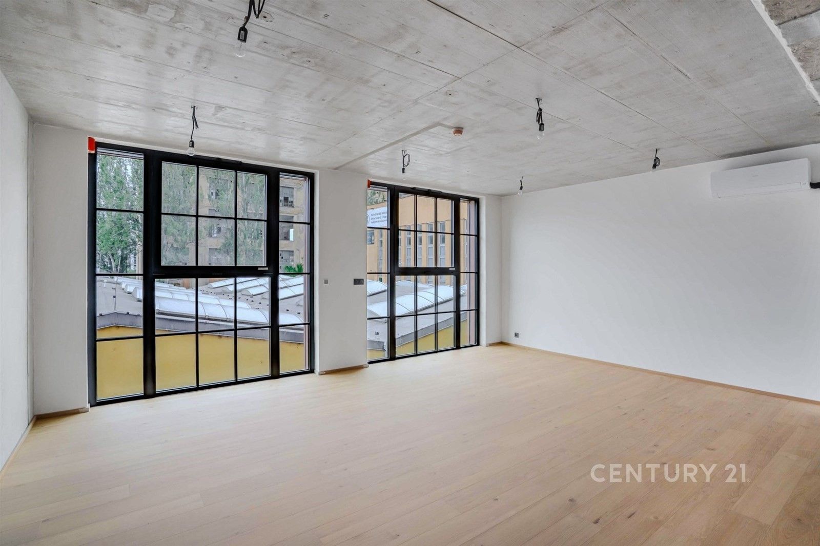 4+kk, Kolbenova 1032, Praha Vysočany, 176 m² - 2