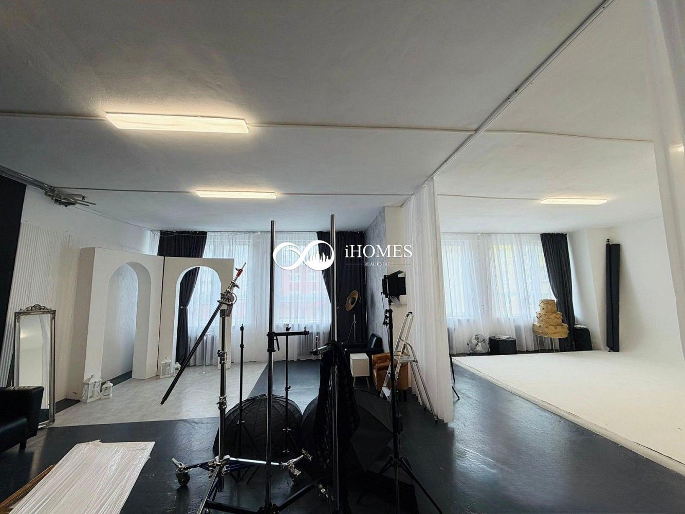 Obchodní prostory, Praha - Letňany, okres Praha 18, Hlavní město Praha, 99 m² - 2