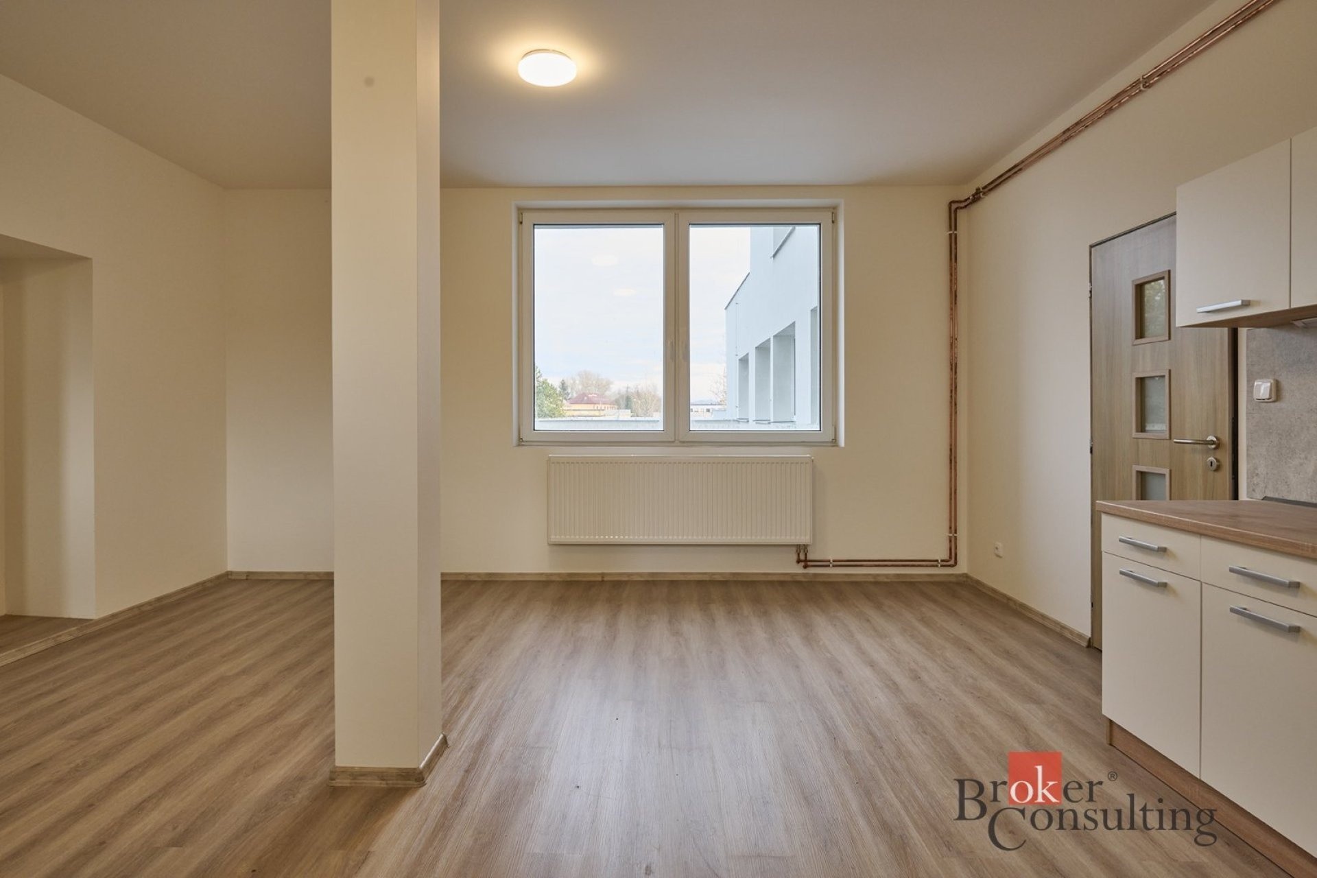 Pronájem byt 1+kk - Mlékojedy, 43 m² - 2