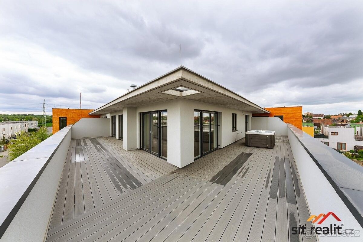 Prodej byt - Praha, 198 00