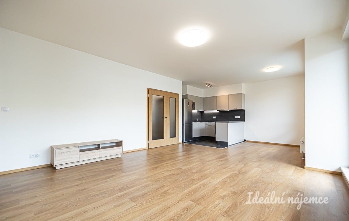 Byt 3+kk · 82 m² · Ocelářská, Praha - 4