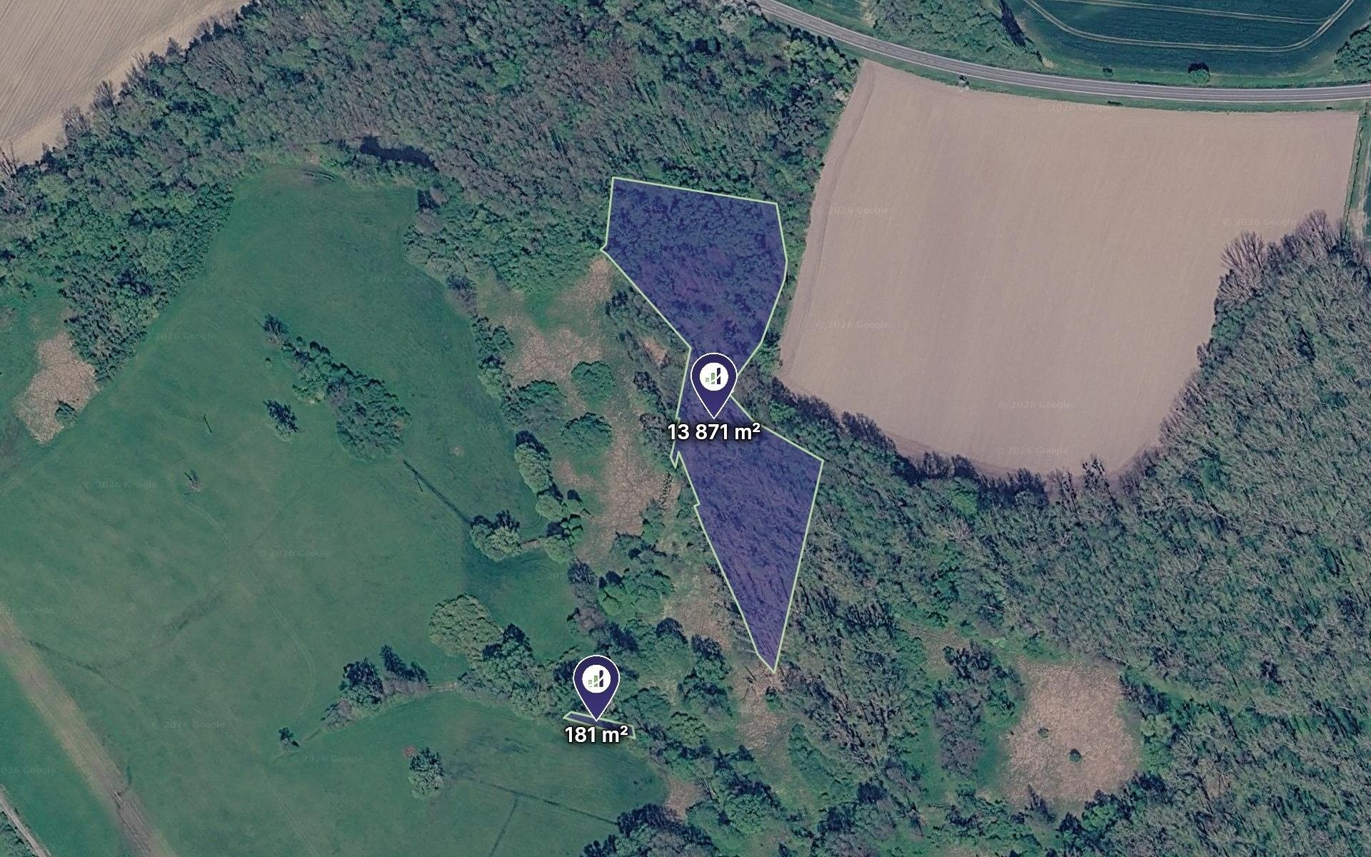 Lesy, Kravaře, 7 026 m²