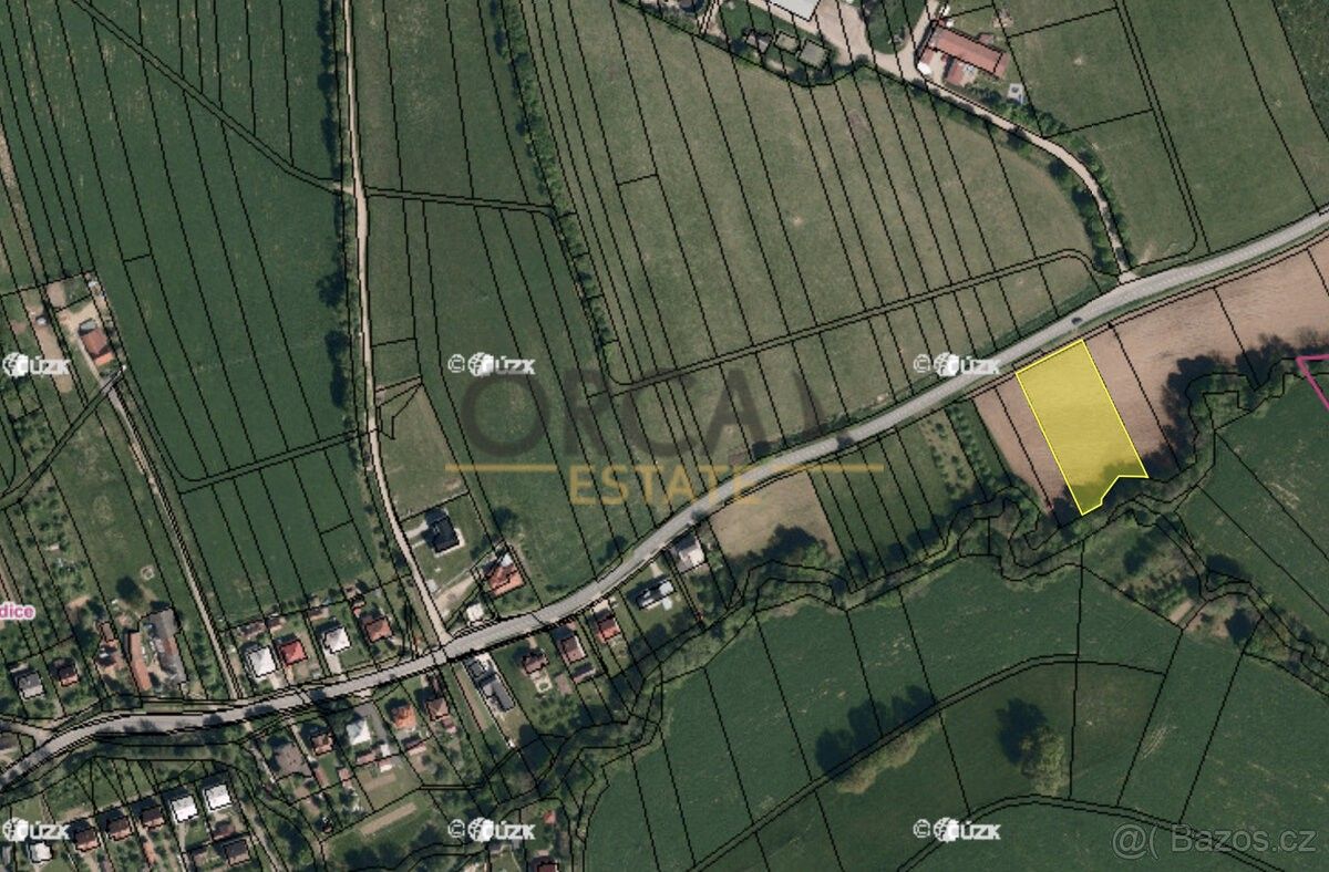 Prodej pozemek pro bydlení - Dolní Lhota u Luhačovic, 763 23