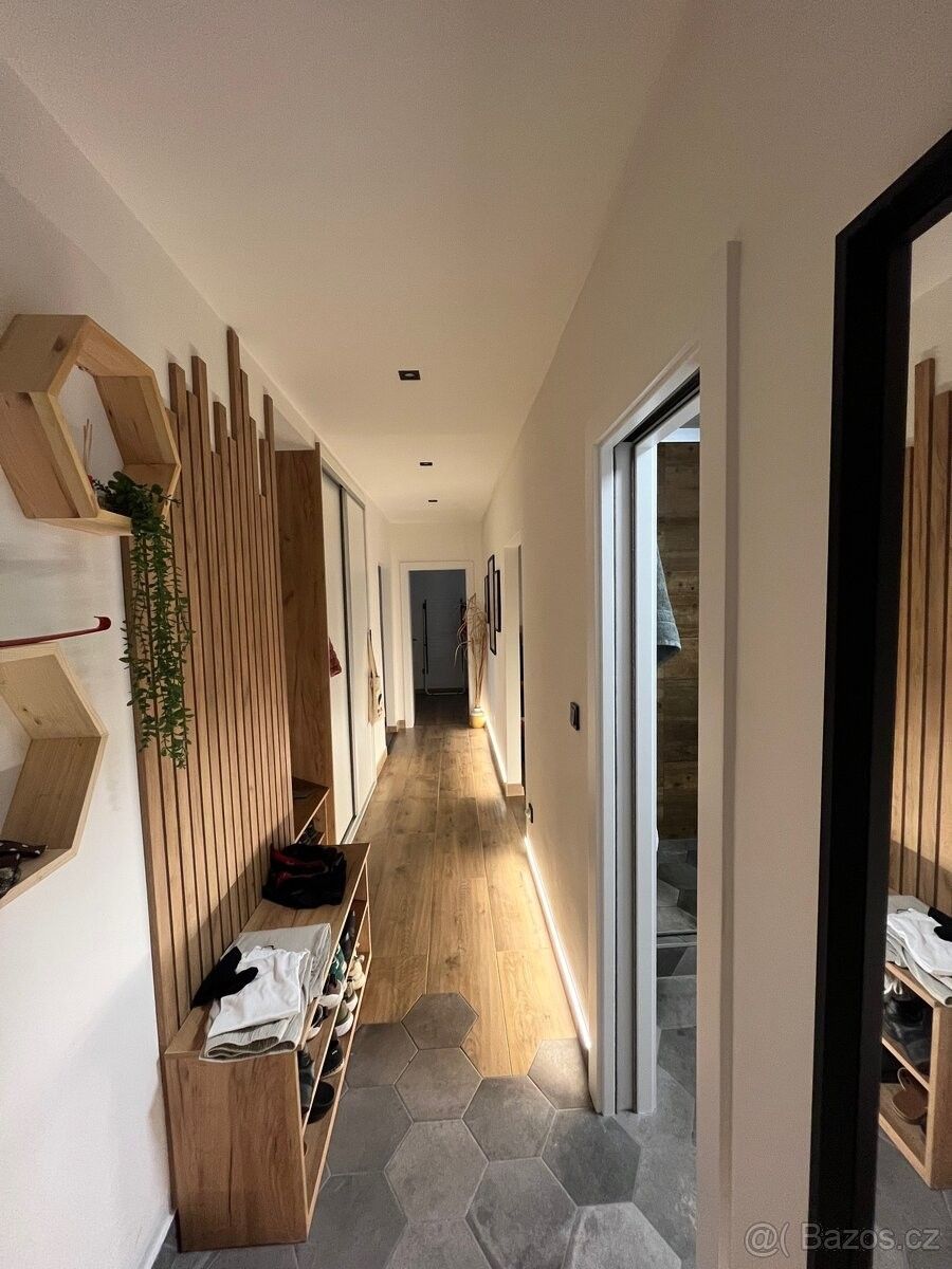 Pronájem byt - Orlová, 735 14