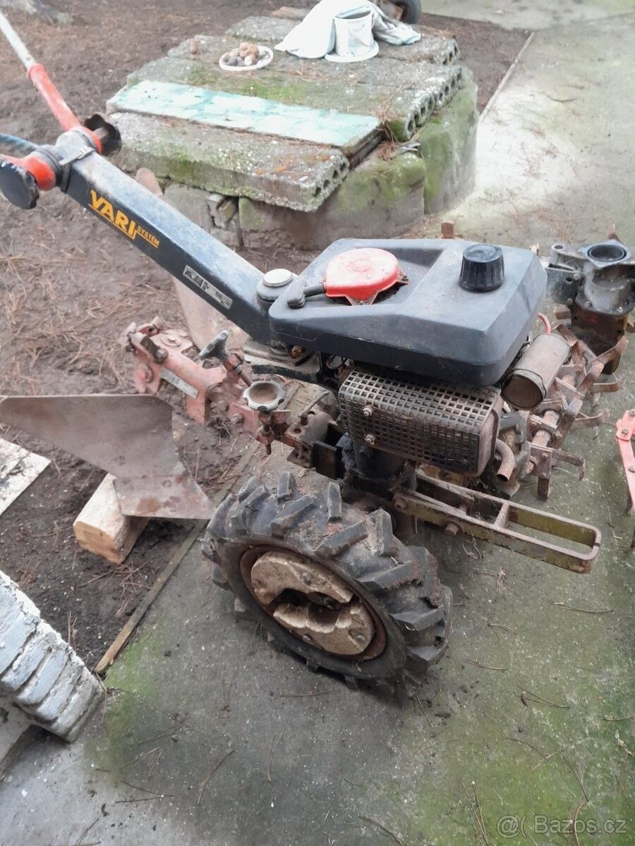 Garáže, Brandýs nad Labem-Stará Boleslav, 250 01