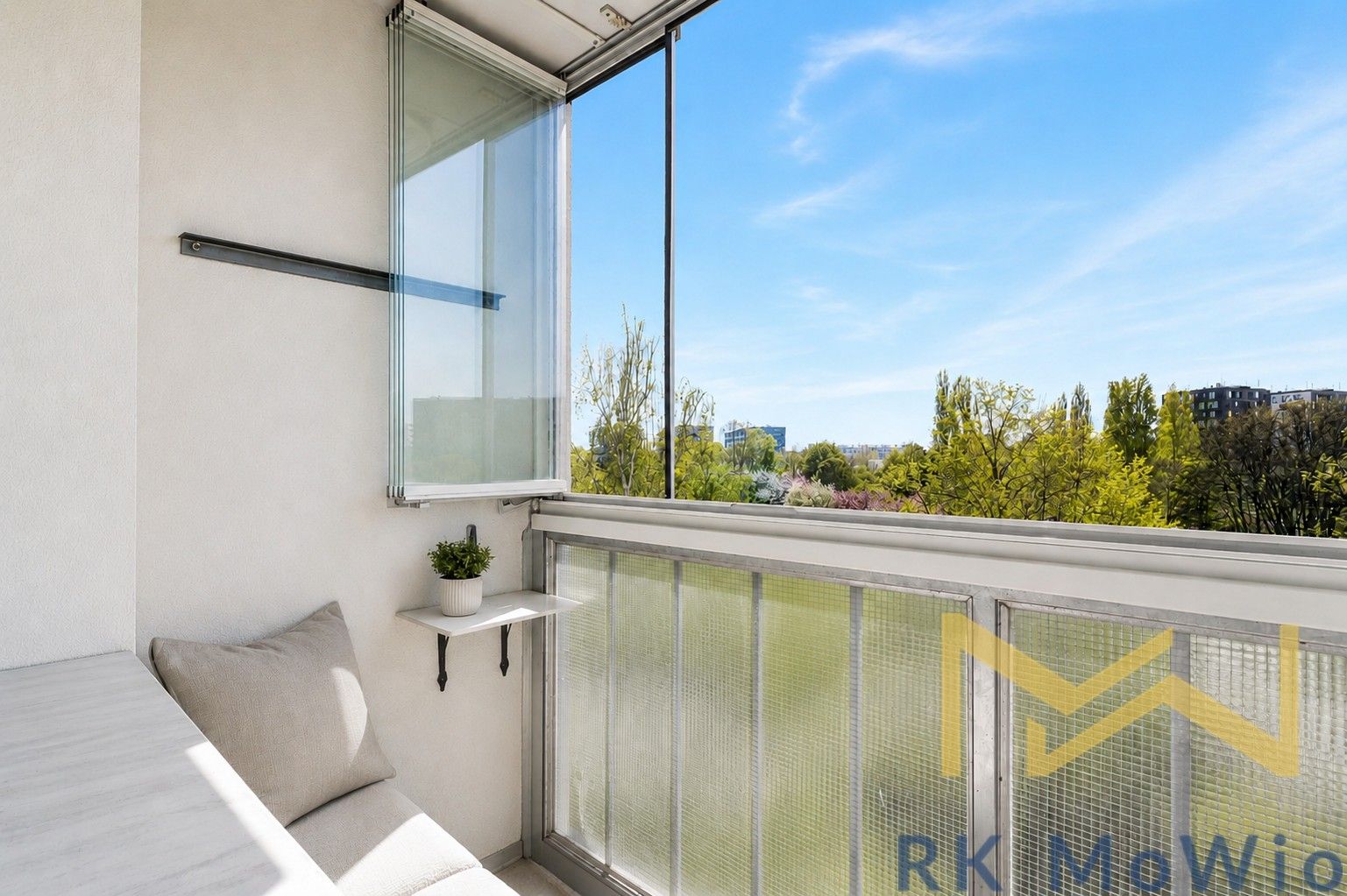 Prodej byt 3+1 - Jablonecká, Praha, 61 m² - 5